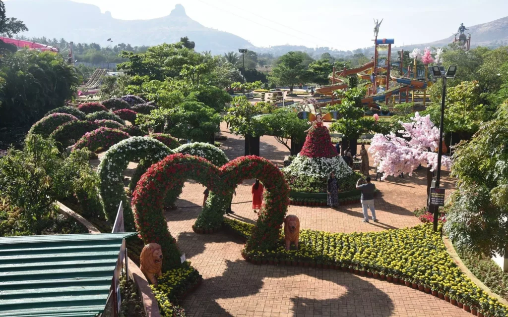  nasik flower park